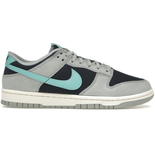 Nike Dunk Low Premium Dark Obsidian Green Frost